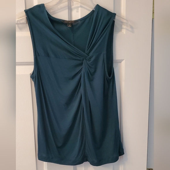 Banana Republic Tops - Banana Republic S Knot Gathered Top